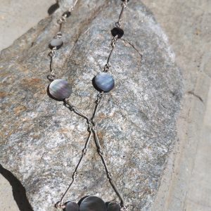 Collier en argent massif et nacre foncé