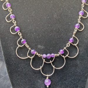 Collier en argent massif et pierre d'améthyste plastron souple