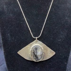 Collier en argent massif et pierre quartz rutile noir
